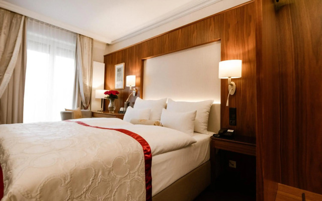 Hotel Stefanie