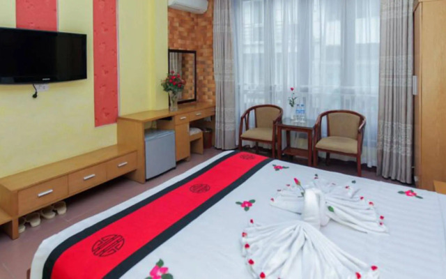 Madam Moon Hotel