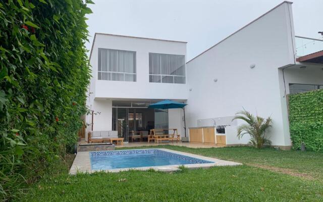 Casa con piscina ideal para familias