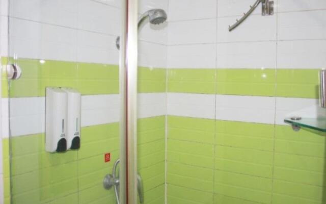7 Days Inn Wuhan Xinzhou Renmin Square Branch