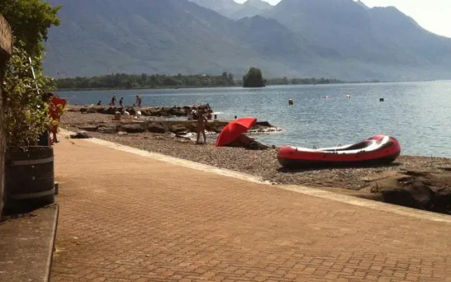 Suisse Riviera La Plage
