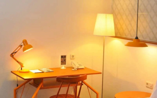 Candiview Hotel