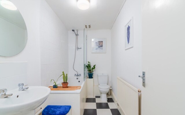 Bright Tranquil 1 Bed Flat in Peckham