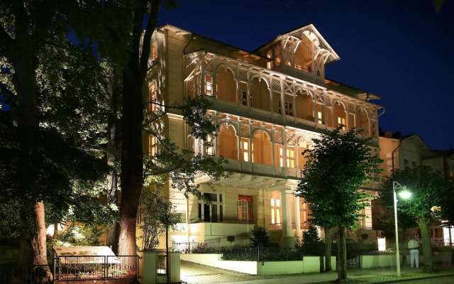 ROEWERS Privathotel & Spa