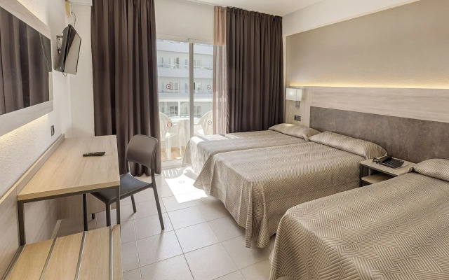 Port Fiesta Park Hotel