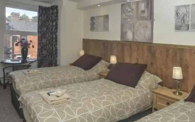 Riverside Hotel Bed and Breakfast
