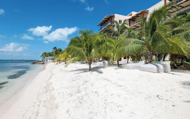 Artila Beach Condos Isla Mujeres