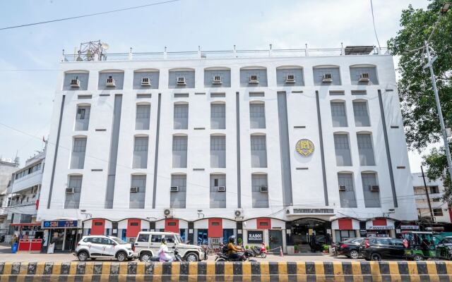 Hotel Prayag