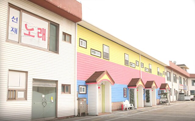 Seonjaedo Morning Silent Sea Pension