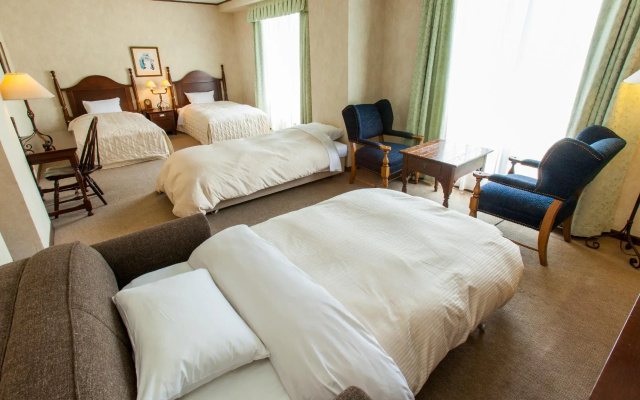 Blue Ridge Hotel