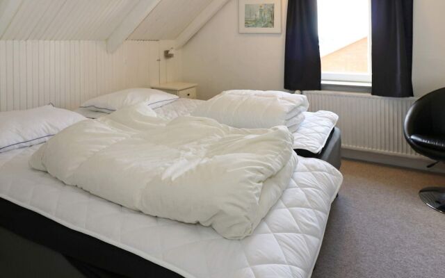 10 Person Holiday Home in Hadsund