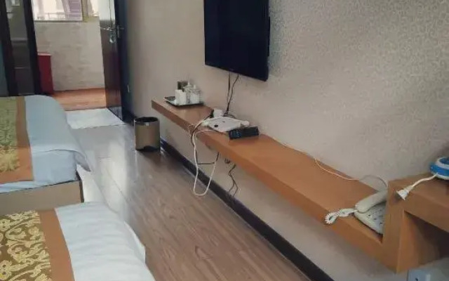 Baihai Business Hotel