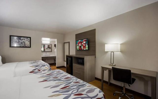 Red Roof Inn & Suites Thomasville