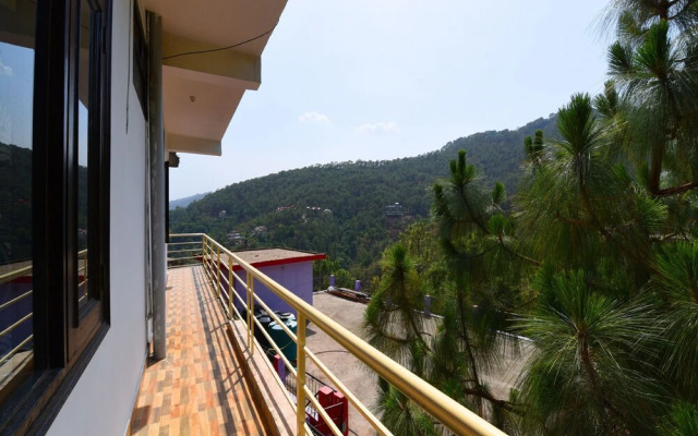 OYO 12818 Dev Villa