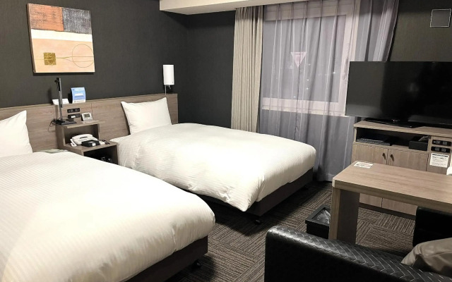 Hotel Route Inn Takamatsu Yashima