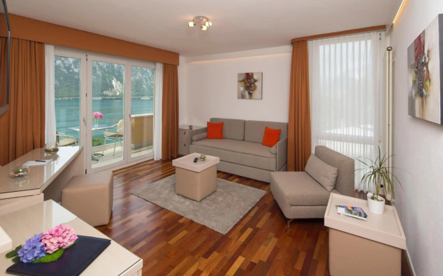 Hotel Campione