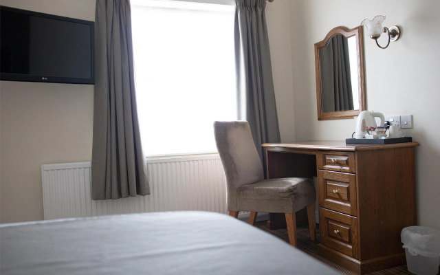 Lion Hotel