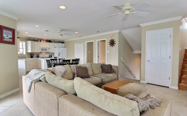 Holiday Beach House 3Br Home