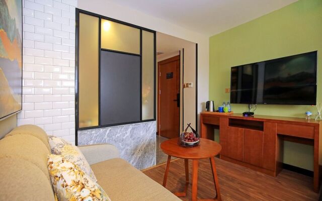 Immersing Hotel Guihu Branch