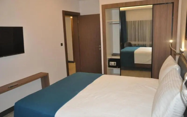 Golaz Suite