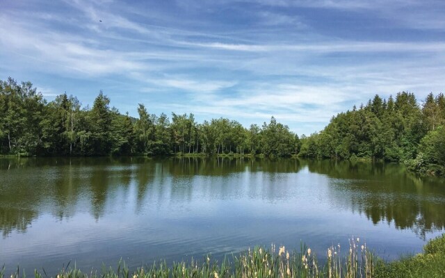 Beautiful Apartment in Arrach With 2 Bedrooms and Wifi