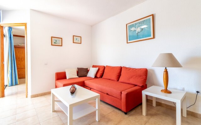 35138b01 - Petrel 2, Aptos El Cardenal 906