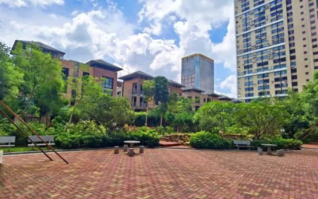 Tengrinuoer Mansion (Zhongshan Station Ziyuan Branch)