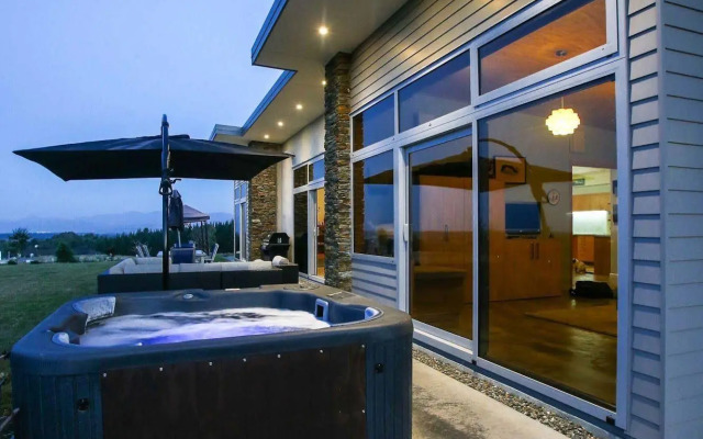 Redvale Ridge B&B