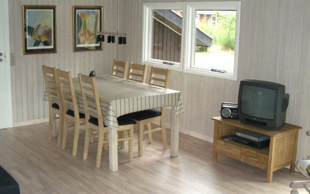 Charming Holiday Home in Rødby Near Sea