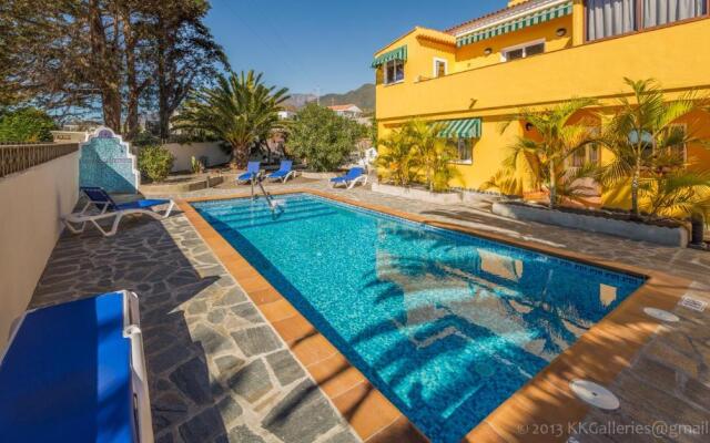 Apartamentos Villa María