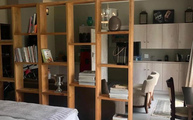 28 on Symonds Lux studio1