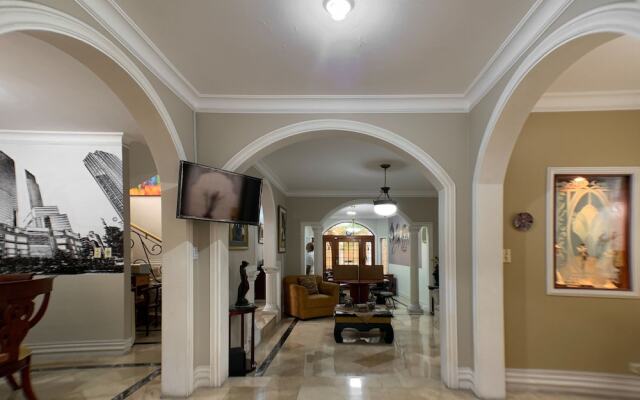 Cesar's House Guayaquil