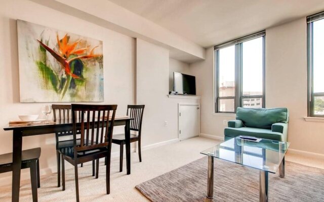 The Millennium by Global Luxury Suites