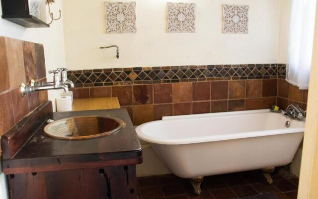 Oppiberg Guest House