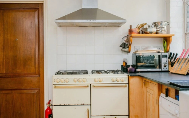 Studio Flat Near Broadway Market