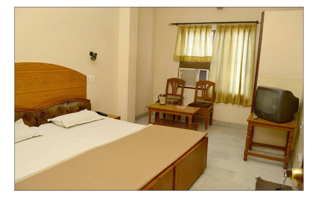 Hotel Raghav Palace
