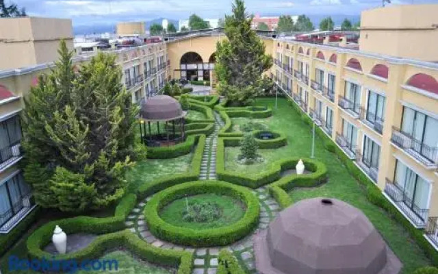Hotel Courtyard By Marriott Toluca Aeropuerto