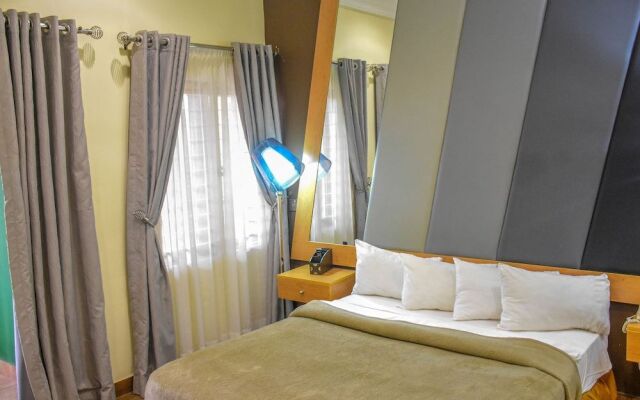 The Rodinia Hotel