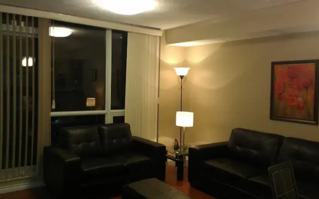 Red Maple Suites - Toronto