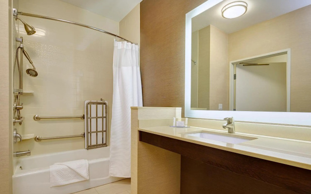 Fairfield Inn & Suites Riverside Corona/Norco