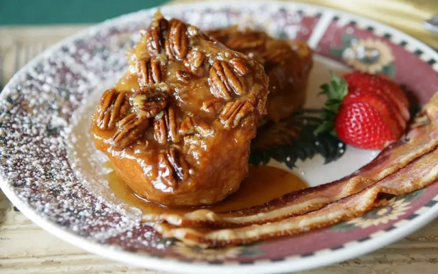 Greenwoods Bed & Breakfast Inn