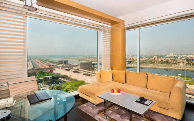 Renaissance Lucknow Hotel