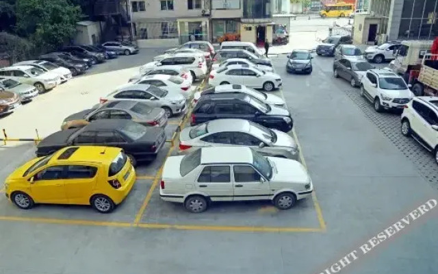 Royal Palace Hotel Bazhong