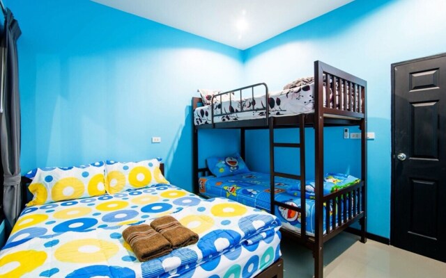 Grand Prix Pool Villa