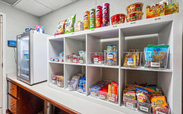 Quality Inn & Suites