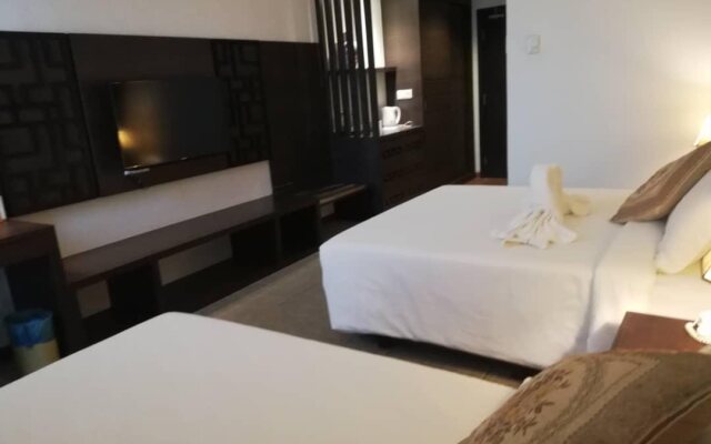 Swan Garden Hotel