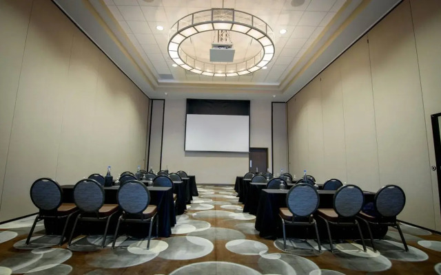 Residence Inn Cleveland Avon at The Emerald Event Center