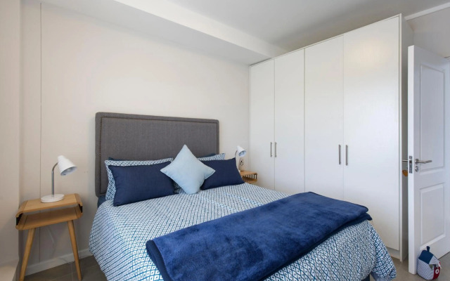 uSHAKA WATERFRONT - HARBOUR HEADING HIDEAWAY