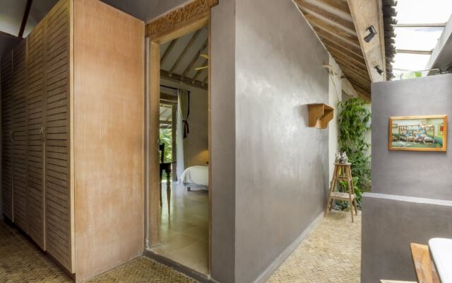 Villa Koyama by Villa Finder