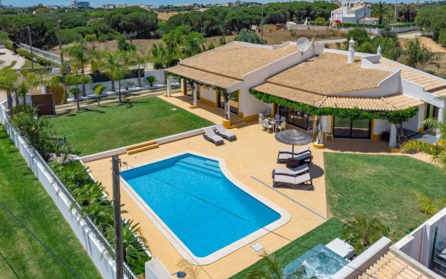 Casinha in Albufeira